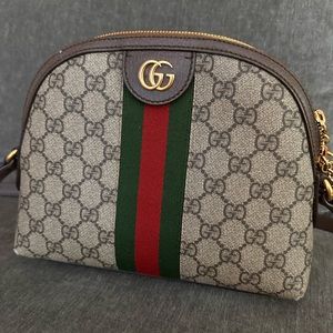 GUCCI Ophidia GG crossbody bag in GREAT condition with dust bag (100% authentic)